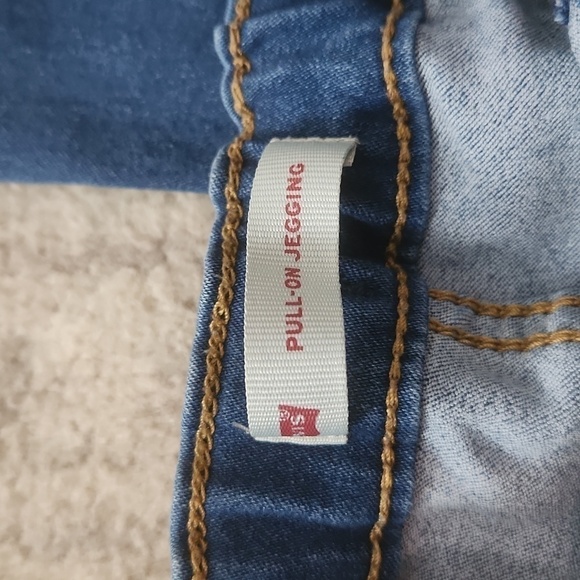 Levis GIRLS PULL ON JEGGINGS SIZE 8 - Picture 2 of 5